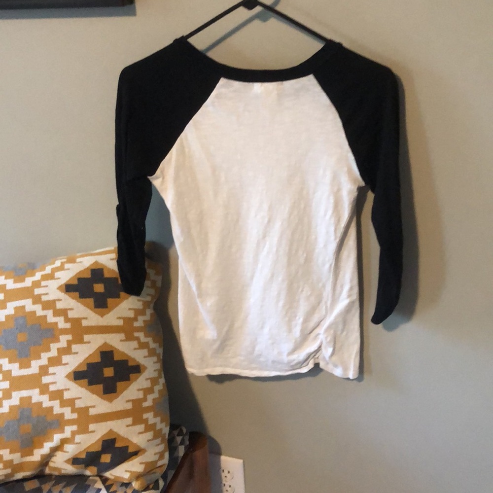 Fitted baseball tee - Picture 3 of 3